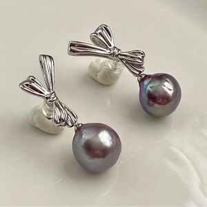 E127-High Quality S925 Seedless Blueberry Bow Earring